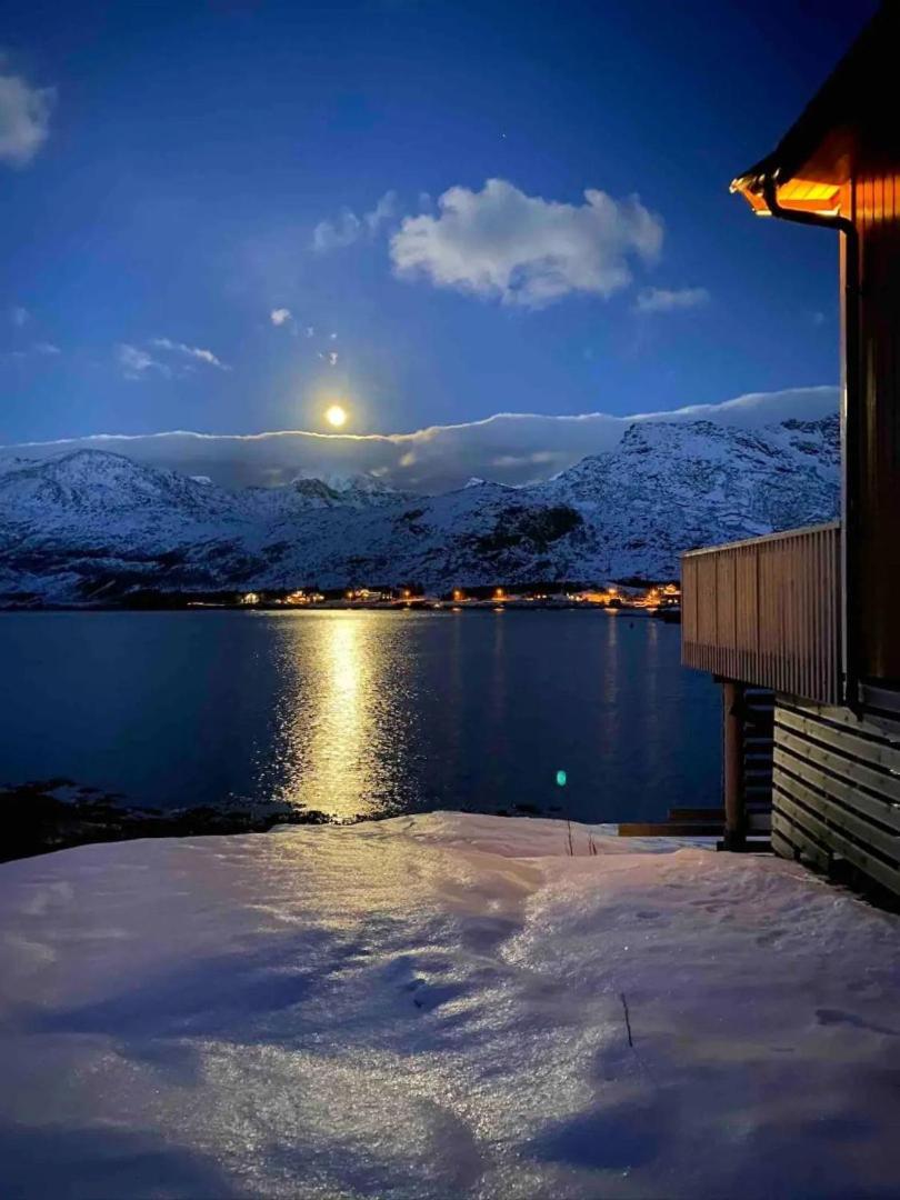 Fjordview Ryten 2 Retreat Sund  Bagian luar foto